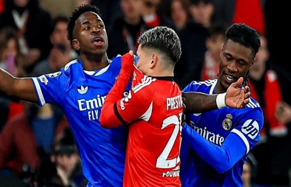 ভিনিসিউস জুনিয়রকে বর্ণবাদী মন্তব্যের অভিযোগের তদন্ত শুরু করেছে উয়েফা