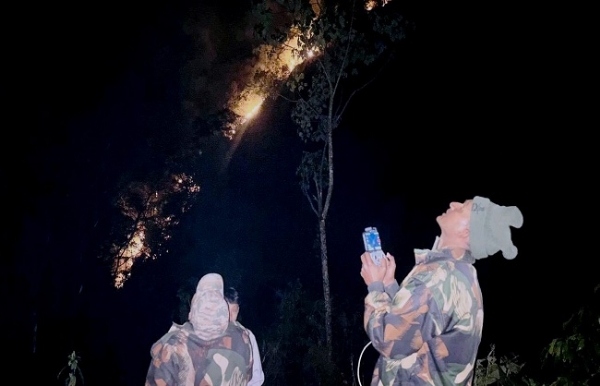 রাতভর আগুন পরিস্থিতির উপর নজরদারি জেলা প্রশাসনের