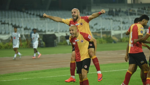 আইএসএল: আজ ইস্টবেঙ্গল মুখোমুখি স্পোর্টিং ক্লাব দিল্লির, আরো একটি জয় নিয়ে পয়েন্ট তালিকা আরো সুসংহত করতে চাইবে তারা আইএসএল: আজ ইস্টবেঙ্গল মুখোমুখি স্পোর্টিং ক্লাব দিল্লির, আরো একটি জয় নিয়ে পয়েন্ট তালিকা আরো সুসংহত করতে চাইবে তারা