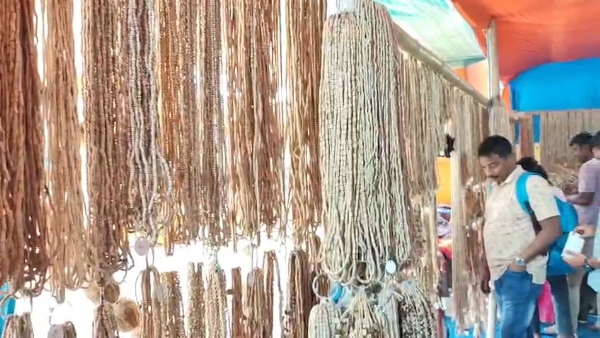 তুলসী মালা তুলসী মালা