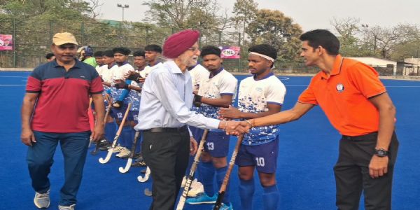 কলকাতা পোর্ট ট্রাস্টকে হারিয়ে চ্যাম্পিয়ন সিইএসসি, প্রিমিয়ার হকি লিগের যোগ্যতা অর্জন