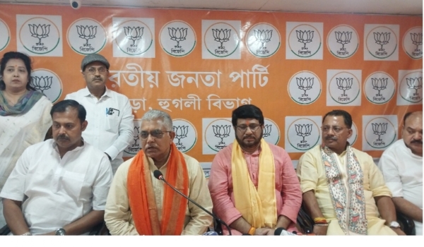 বিজেপির চার্জশিট পেশ বিজেপির চার্জশিট পেশ