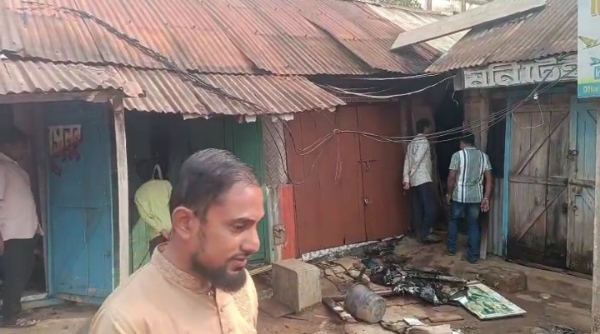 সোনামুড়ায় অগ্নিকাণ্ড সোনামুড়ায় অগ্নিকাণ্ড