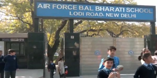 ফের বোমাতঙ্ক দিল্লিতে, আর্মি পাবলিক স্কুলে বোমা হামলার হুমকি