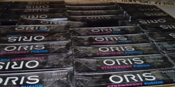 আগরতলায় ৬০ লক্ষ টাকার বার্মিজ সিগারেট উদ্ধার, কনটেইনার ট্রাকসহ চালক আটক