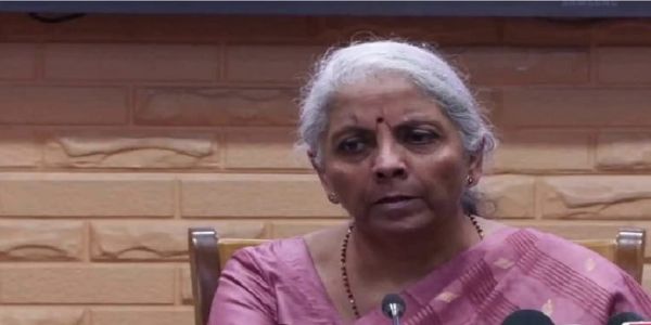 এখনই মন্তব্য করা তাড়াতাড়ি হয়ে যাবে, মার্কিন শুল্কের প্রভাব সম্পর্কে বললেন নির্মলা