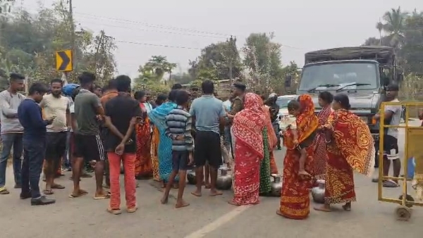 সড়ক অবরোধ আন্দোলন সড়ক অবরোধ আন্দোলন
