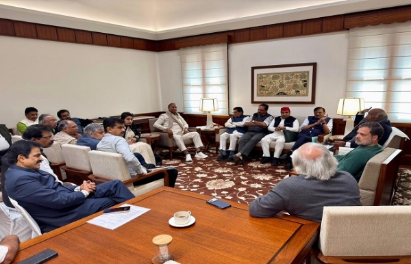 লোকসভায় হট্টগোল বিরোধীদের, বারোটা পর্যন্ত মুলতুবি অধিবেশন