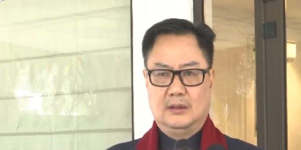 রাহুল গান্ধীর জেদের জন্যই সংসদ অচল হয়ে পড়েছে : কিরেন রিজিজু