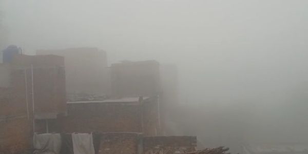 জালাউনের কালপি হঠাৎ ঢাকলো কুয়াশার চাদরে