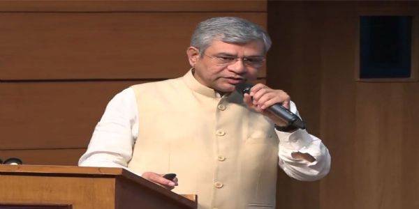 বড় সিদ্ধান্ত কেন্দ্রের, দু