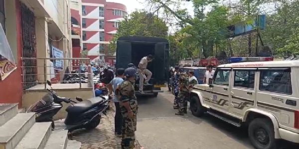 পরিবর্তন যাত্রা ঘিরে ভাঙচুরের অভিযোগ, বারাসাতে ১০ বিজেপি কর্মী গ্রেফতার