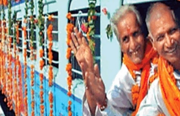 ‘মুখ্যমন্ত্রী তীর্থদর্শন যোজনা’য় রামেশ্বরম ও মাদুরাইয়ে যাবেন প্রবীণরা