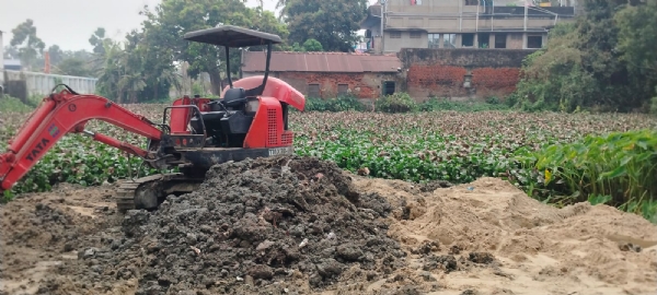 পুকুর ভরাট