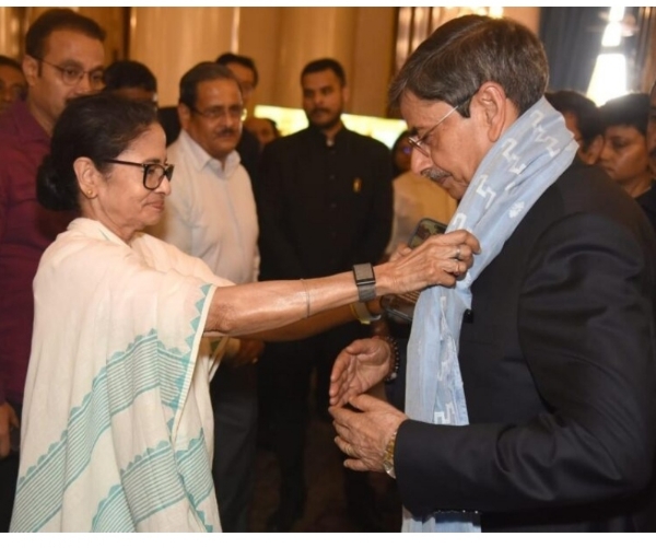 নতুন রাজ্যপাল ও মমতা বন্দ্যোপাধ্যায়
