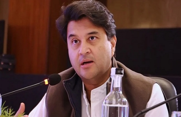 তিন দিনের সফরে নিজ সংসদীয় এলাকায় কেন্দ্রীয় মন্ত্রী জ্যোতিরাদিত্য সিন্ধিয়া