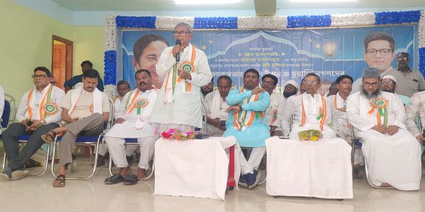 আসন্ন ইদ উপলক্ষে মথুরাপুরে দুই হাজার ইমাম ও মুয়াজ্জিনকে সংবর্ধনা সাংসদ বাপি হালদারের