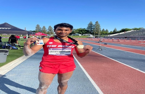 ২০২৬ সালের এনসিএএ ইন্ডোর চ্যাম্পিয়নশিপে পুরুষদের লং জাম্পে সোনা জিতেছেন ভারতের লোকেশ সত্যনাথন