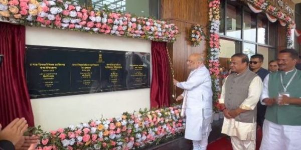 আপডেট...অসমে একাধিক স্বাস্থ্য প্রকল্পের উদ্বোধন ও শিলান্যাস অমিত শাহের
