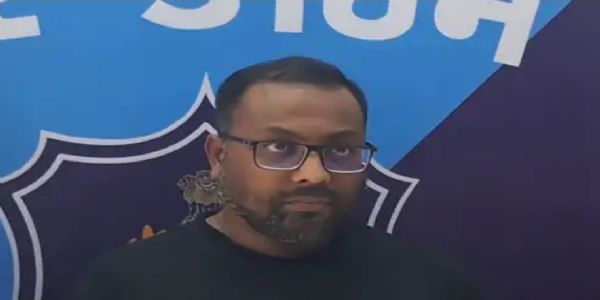 ট্রেডিং প্রতারণা মামলায় সুরাট বিমানবন্দর থেকে মূল অভিযুক্ত আটক