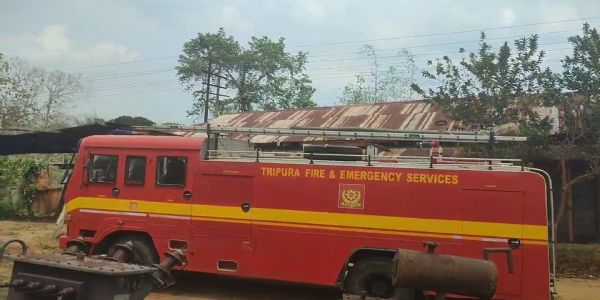 শান্তিরবাজারে পুরাতন বিদ্যুৎ দফতর চত্বরে আবার আগুন