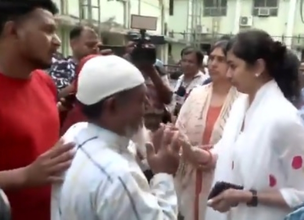 কটকের হাসপাতালে অগ্নিকাণ্ডের ঘটনায় দোষীদের কঠোর শাস্তি চাইলেন সোফিয়া