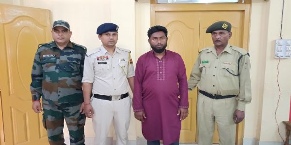 সোনামুড়ায় পুলিশের অভিযানে নেশা কারবারি গ্রেফতার