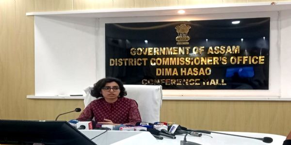 ডিমা হাসাও জেলায় সুষ্ঠু নির্বাচন করতে সবধরনের ব্যবস্থা নেওয়া হয়েছে : জেলাশাসক গায়ত্ৰী