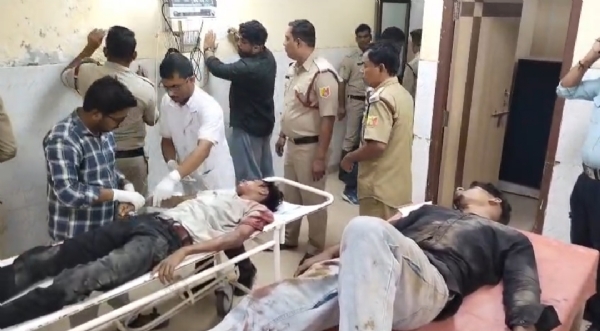 দুই নাবালক জখম