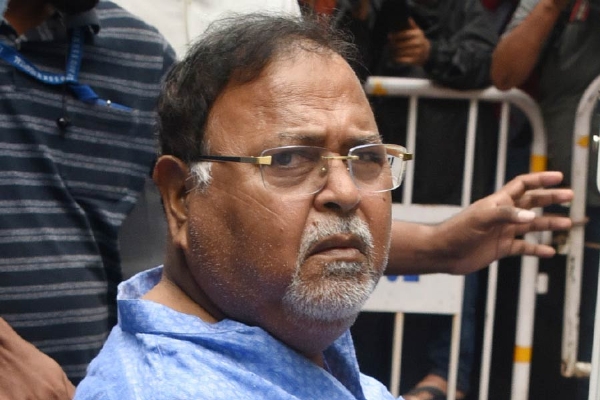 পার্থ চট্টোপাধ্যায়