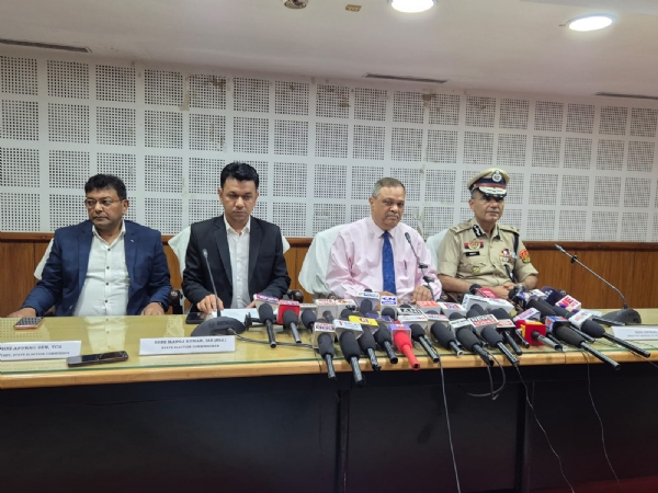 নির্বাচন কমিশনের সাংবাদিক সম্মেলন