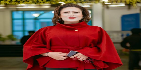 রূপান্তরকামী নারী হিসেবে ভূমিকা শ্রেষ্ঠ প্রথমবারের জন্য নির্বাচিত হলেন সংসদ সদস্য