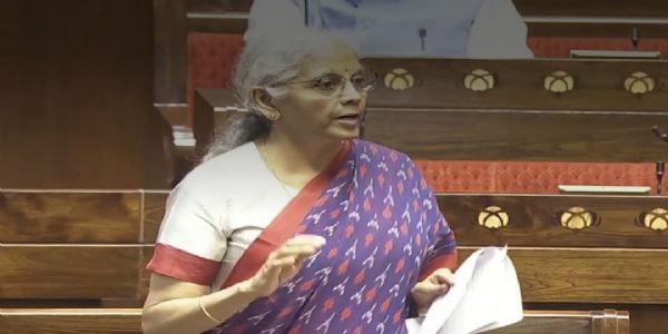 স্বাস্থ্য বীমার ব্যাপ্তি সম্প্রসারণের জন্য কাজ করছে সরকার : নির্মলা সীতারমন