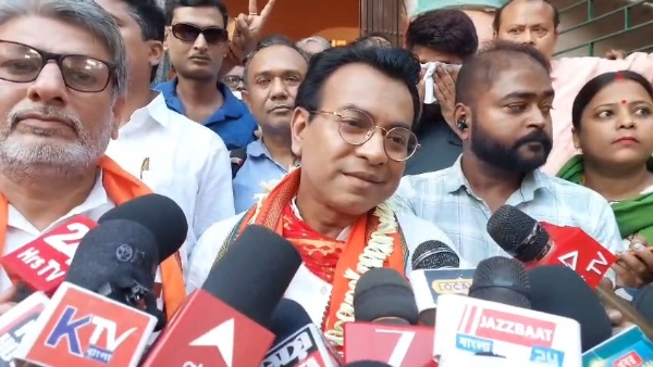 রুদ্রনীল ঘোষ