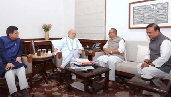 হিমন্তবিশ্ব শর্মার অমিত শাহের সঙ্গে বৈঠক প্রদ্যুৎ বরদলৈয়ের। রয়েছেন পীযূষ গোয়েল