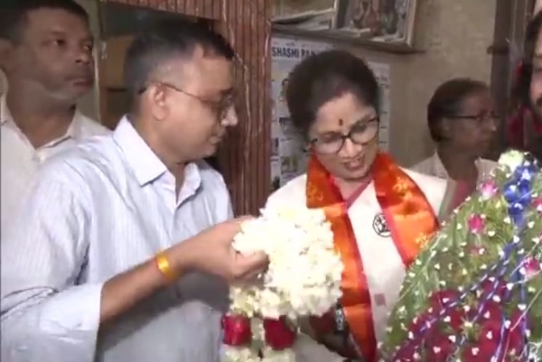 নির্বাচনী প্রচার শুরু করে দিলেন শশী পাঁজা, জয় নিয়ে তিনি আত্মবিশ্বাসী