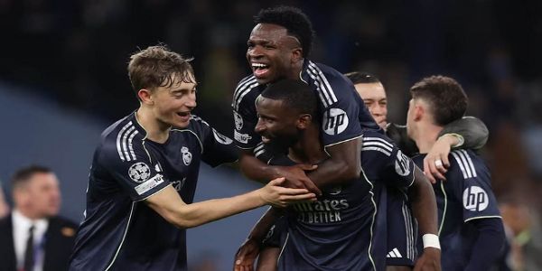 চ্যাম্পিয়ন্স লিগ: ভিনিসিউসের জোড়া গোল, ম্যানচেস্টার সিটিকে হারাল রিয়াল মাদ্রিদ