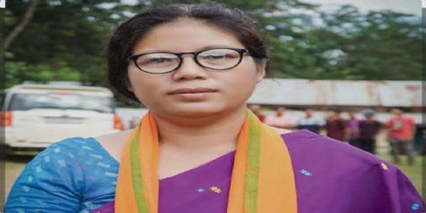 টিকিট-বঞ্চিত বিজেপি নেত্রী মন্ত্রী নন্দিতা গার্লোসা যোগ দিতে পারেন কংগ্রেসে