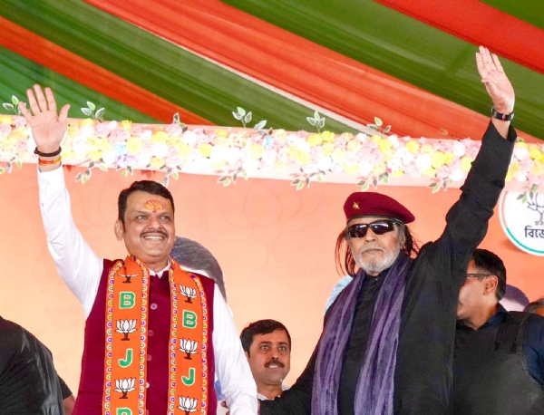 দেবেন্দ্র ফড়নবিস দেবেন্দ্র ফড়নবিস