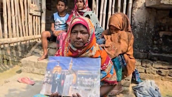 ইরানে আটকে পাঁচ