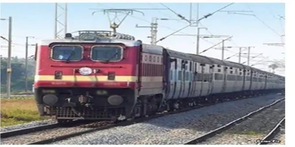 নবরাত্রি মেলায় ভিড় সামলাতে ইত্বারি-কোরবা রুটে বিশেষ মেমু ট্রেন