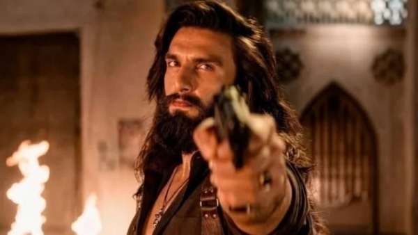 ‘ধুরন্ধর ২’-এর ঝড়, প্রথম দিনেই ১০০ কোটির ক্লাবে রণবীর সিং ‘ধুরন্ধর ২’-এর ঝড়, প্রথম দিনেই ১০০ কোটির ক্লাবে রণবীর সিং