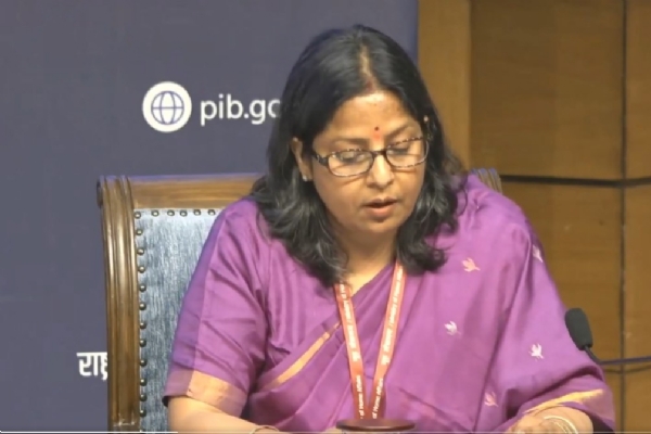 দেশে এলপিজি সরবরাহ স্থিতিশীল, পর্যাপ্ত মজুত রয়েছে: কেন্দ্র