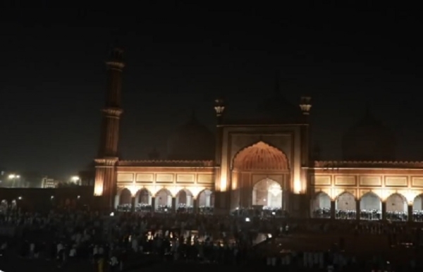 দেশজুড়ে পালিত খুশির ঈদ, উৎসবে শামিল ছোট থেকে বড় সবাই দেশজুড়ে পালিত খুশির ঈদ, উৎসবে শামিল ছোট থেকে বড় সবাই