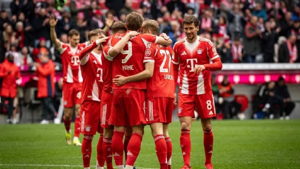 ইউনিয়ন বার্লিনকে উড়িয়ে জয়ের ধারায় ফিরল লিগ চ্যাম্পিয়নরা