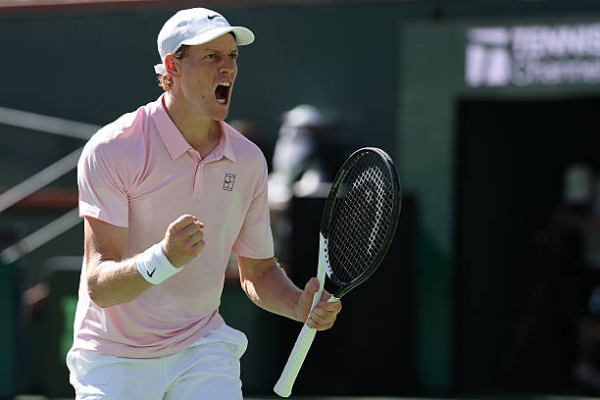 মিয়ামি ওপেন ২০২৬: জুমহুরকে হারিয়ে সিনার ফেদেরারের রেকর্ডের সমকক্ষ হতে চলেছেন