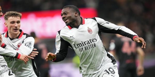 সিরি আ: তোরিনোকে ৩-২ গোলে হারিয়ে ইন্টারের সঙ্গে ব্যবধান কমালো এসি মিলান, সাসুওলোর সঙ্গে ১-১ গোলে ড্র করল জুভেন্টাস