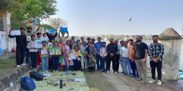 বিশ্ব জল দিবসে বান্দায় স্বচ্ছতা অভিযান ও চিত্রাঙ্কন প্রতিযোগিতা