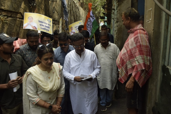 ভবানীপুর কেন্দ্রে মুখ্যমন্ত্রীর হয়ে প্রচারে মেয়র
