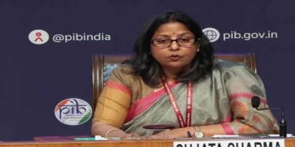 এলপিজির জন্য আতঙ্কিত হয়ে বুকিং কমেছে, ডেলিভারি স্বাভাবিক : সুজাতা শর্মা